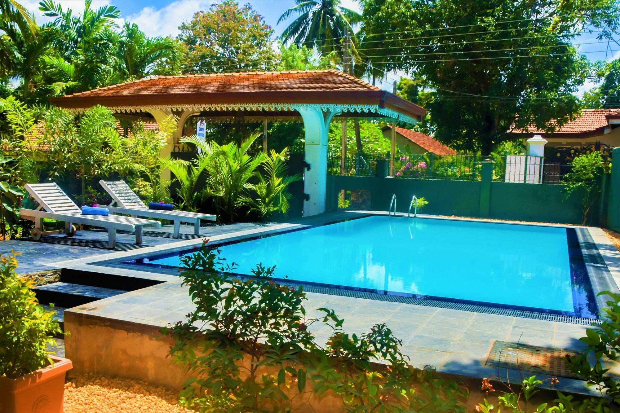 Emel Boutique Hotel Negombo Bagian luar foto