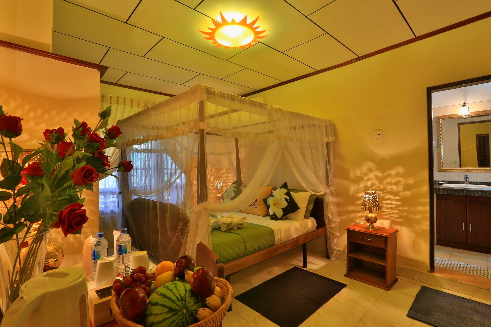 Emel Boutique Hotel Negombo Bagian luar foto