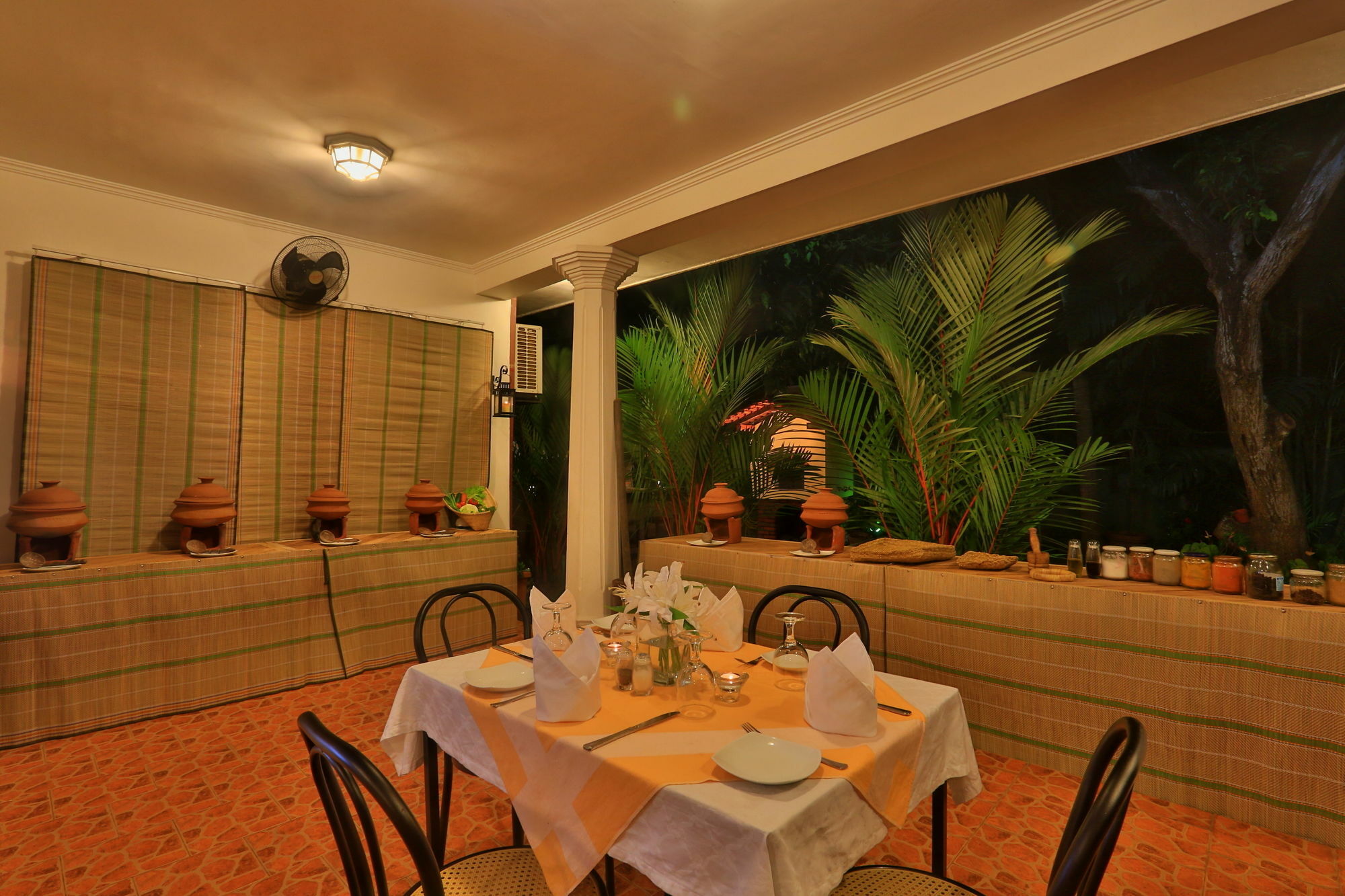 Emel Boutique Hotel Negombo Bagian luar foto