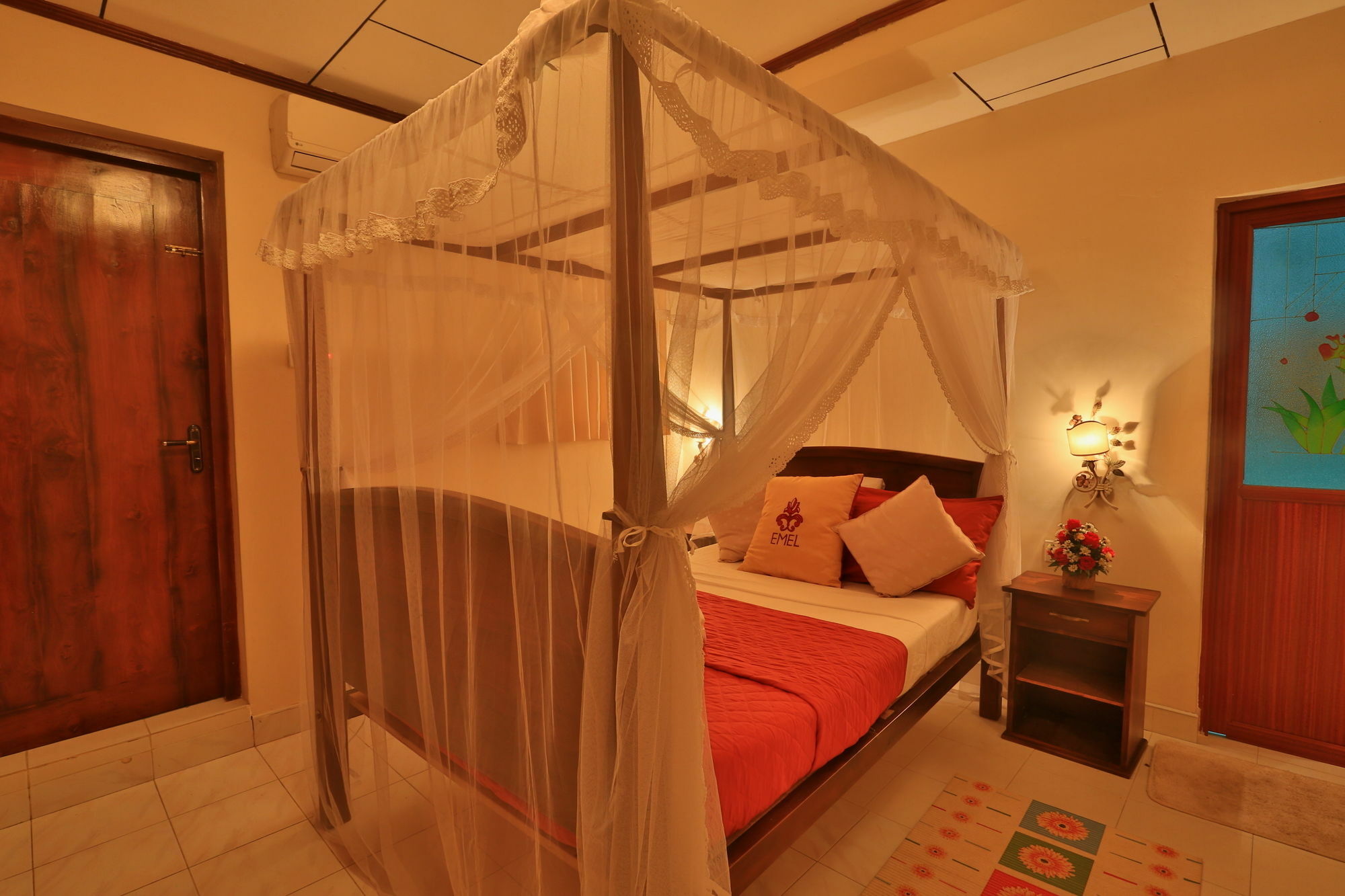 Emel Boutique Hotel Negombo Bagian luar foto